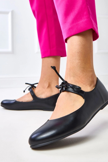 Zwarte ballerina's met strik rond de enkel „Sallay" 2