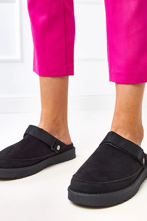 Zwarte muiltjes met Miluska klittenband Zwarte muiltjes met Miluska klittenband