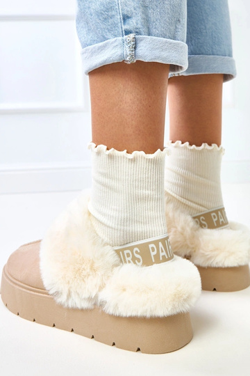 Zandkleurige korte... 2