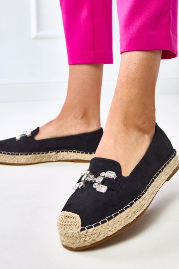 Zwarte espadrilles versierd met Marlein stenen 2