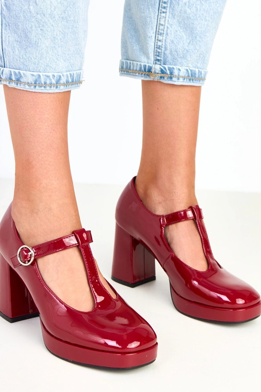 Adaoha Bordeaux halfhoge schoenen op... Adaoha Bordeaux halfhoge schoenen op...