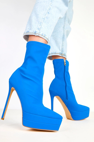 Ramla blauwe satijnen... 2