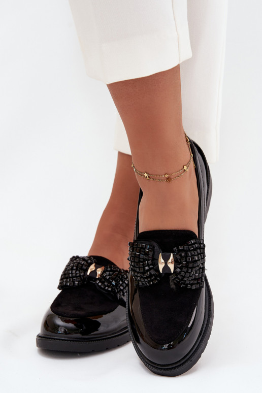 Gelakte mocassins Dames met strikjes S.Barski HY51-319 Zwarte kleur Gelakte mocassins Dames met strikjes S.Barski HY51-319 Zwarte kleur