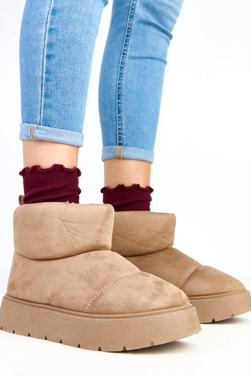 Donker zandkleurige warme... Donker zandkleurige warme...