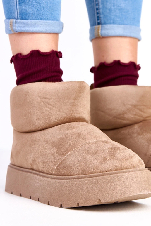 Donker zandkleurige warme... Donker zandkleurige warme...