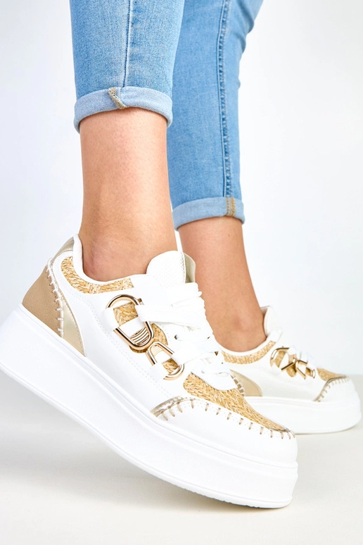 Zandkleurige sneakers op platform met... Zandkleurige sneakers op platform met...