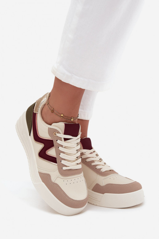 Sneakers model schoenen Dames met platform met gouden details beige Zalvra Sneakers model schoenen Dames met platform met gouden details beige Zalvra