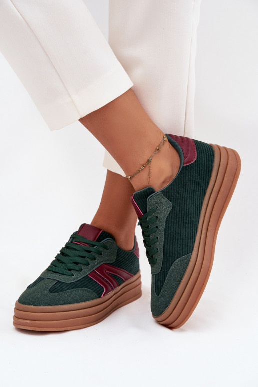 Flueel Sneakers model schoenen Dames met platform groene kleur Skye Flueel Sneakers model schoenen Dames met platform groene kleur Skye