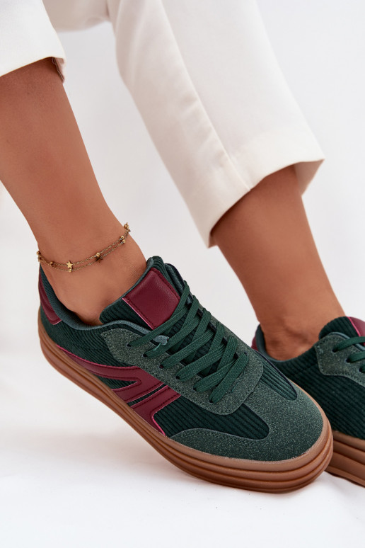 Flueel Sneakers model schoenen Dames met platform groene kleur Skye Flueel Sneakers model schoenen Dames met platform groene kleur Skye