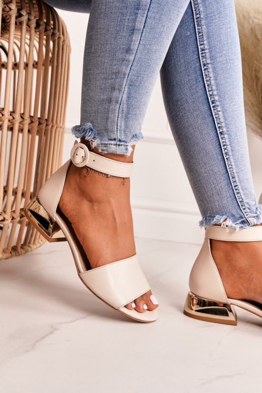 Dames sandalen met gouden hakken Laura Messi 2143 beige Dames sandalen met gouden hakken Laura Messi 2143 beige