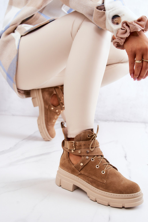 van suède Dames Laarzen Met uitsparingen bruine kleur Everly