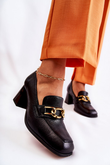 Leren schoenen met kettingen Laura Messi 2515 zwart