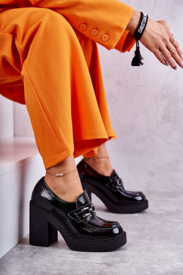 met lakeffect schoenen Op een enorme paal zInart Lemar Jaime