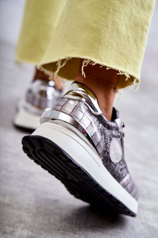 Dames sportschoenen Op de INig GOE KK2N4083 zilvere kleur Dames sportschoenen Op de INig GOE KK2N4083 zilvere kleur