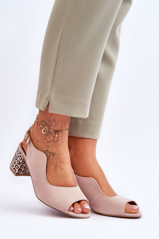 Dames Sandalen van suède met hakken Het heeftciejka 05870-04 beige Dames Sandalen van suède met hakken Het heeftciejka 05870-04 beige