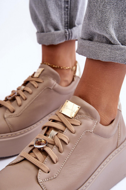 Leer sportschoenen met platform Het heeftciejka 06191-04 beige Leer sportschoenen met platform Het heeftciejka 06191-04 beige