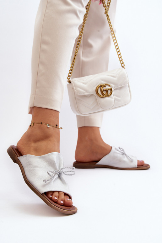 Zazoo 2659 Leren pantoffels Dames zilvere kleur Zazoo 2659 Leren pantoffels Dames zilvere kleur