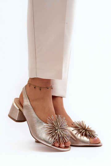 Dames sandalen met ornamenten Laura Messi 2719 gouden kleur 2