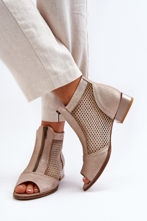 Leer Dameslaarzen met brede hakkenOdkrytymi Palcami Het heeftciejka 06413-25 gouden kleur Leer Dameslaarzen met brede hakkenOdkrytymi Palcami Het heeftciejka 06413-25 gouden kleur