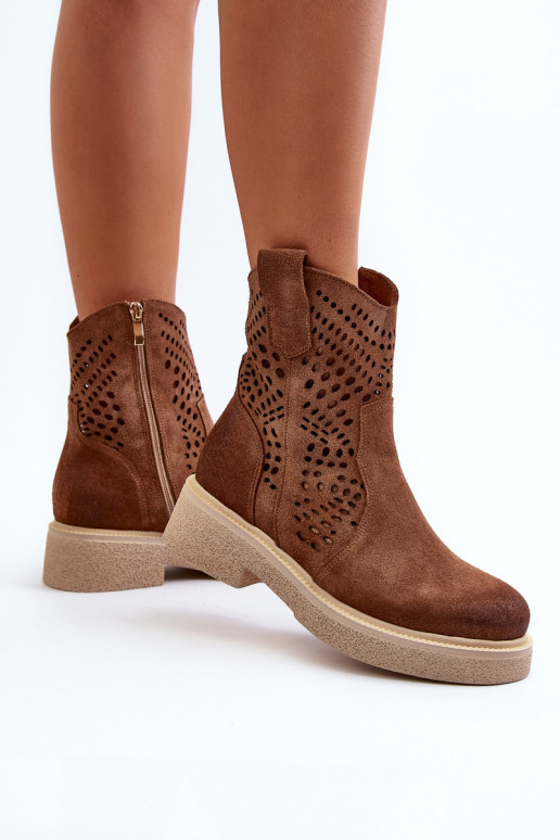 Zazoo 3470 Suede schoenen Dames met brede hakken met elementen van opengeInerkt bruine kleur Zazoo 3470 Suede schoenen Dames met brede hakken met elementen van opengeInerkt bruine kleur