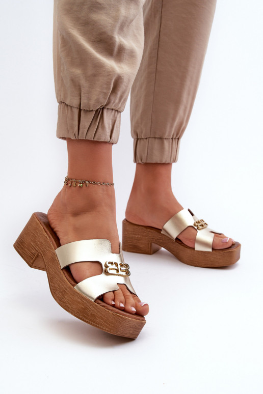 Zazoo 40412 Leer Elegante stijl Damespantoffels met ornamenten gouden kleur Zazoo 40412 Leer Elegante stijl Damespantoffels met ornamenten gouden kleur