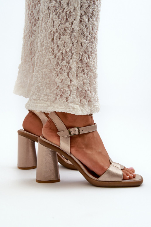 Damessandalen met hakken Het heeftciejka 06029-25 gouden kleur Damessandalen met hakken Het heeftciejka 06029-25 gouden kleur