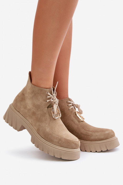 Zazoo 2952 Suede schoenen met gouden details beige Zazoo 2952 Suede schoenen met gouden details beige