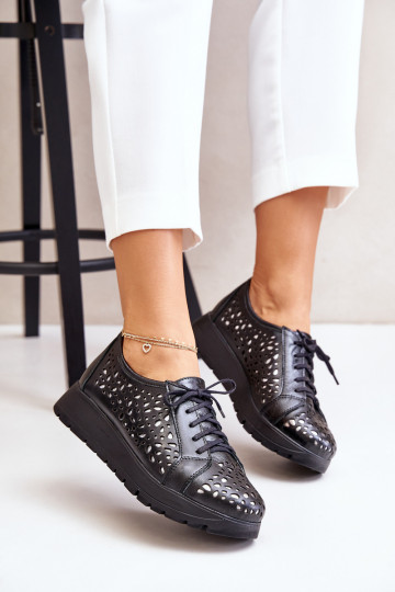 Zazoo 2973 leren schoenen met platform en uitgesneden elementen, zwarte kleur