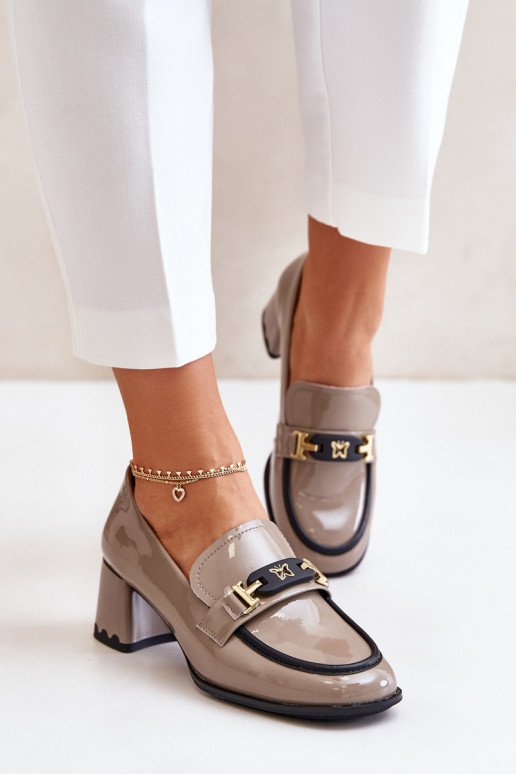 met lakeffect schoenen Dames met hakken met ornamenten Artiker 55C1054 beige met lakeffect schoenen Dames met hakken met ornamenten Artiker 55C1054 beige