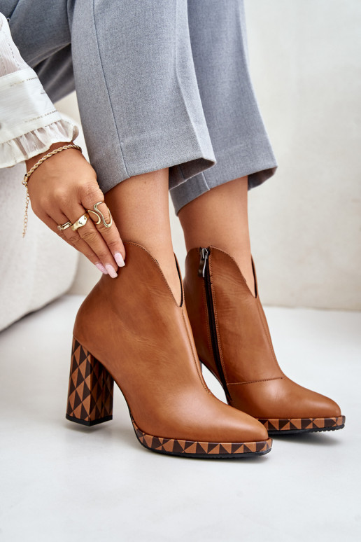 Leer Laarzen met hakken Laura Messi 2836 bruine kleur