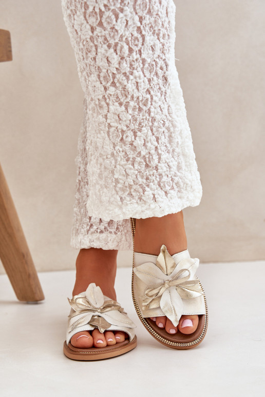 Slippers met ornamenten Echt leer Zazoo 3667 gouden kleur Przecierany Slippers met ornamenten Echt leer Zazoo 3667 gouden kleur Przecierany