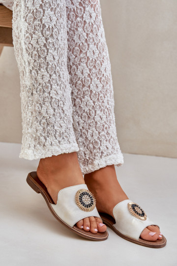 Leren slippers met ornamenten en brede hakken LeĮskis 3047/O gouden kleur met slijtage-effect