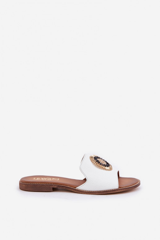 Leren pantoffels met ornamenten met brede hakken LeInski 3047/O Initte kleur Leren pantoffels met ornamenten met brede hakken LeInski 3047/O Initte kleur