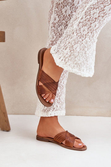 Dames leren slippers LeĮskis Shoes 3682 bruine kleur