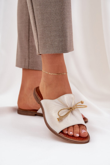 Leer gelijk aan Elegante stijl Slippers met linten LeInski 3572 gouden kleur Przecierany