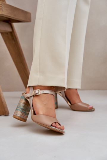 Leer Elegante stijl sandalen met hakken Laura Messi 2136 beige