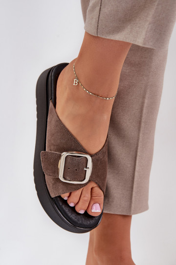 Dames suède pantoffels met gespen met platform Zazoo 3019 bruine kleur