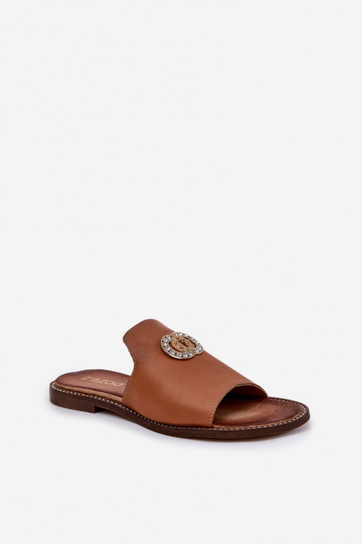 Elegante stijl Leren pantoffels Dames met ornamenten Zazoo 3008 bruine kleur Elegante stijl Leren pantoffels Dames met ornamenten Zazoo 3008 bruine kleur