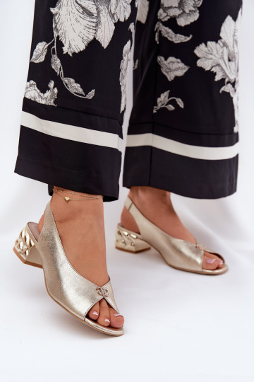 Leer Elegante stijl Dames sandalen CheBello 4724 gouden kleur 2