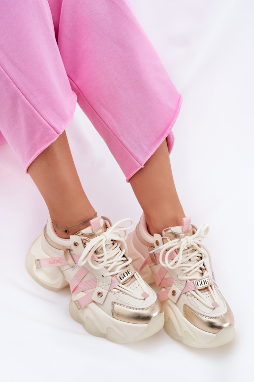 Leer Sneakers model schoenen Dames met trendy massieve zolen GOE RR2N4031 beige