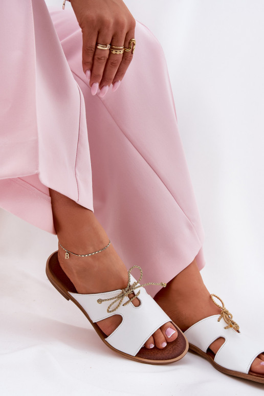 Leren pantoffels Dames met brede hakken Zazoo 3022 Initte kleur Leren pantoffels Dames met brede hakken Zazoo 3022 Initte kleur