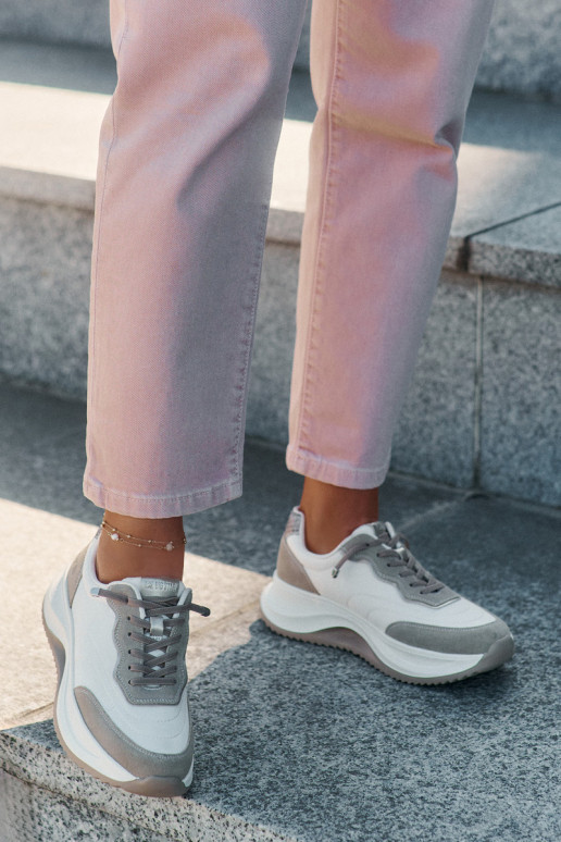 van suède Sneakers model schoenen Dames met platform Big Star RR274A344 HI-POLY SYSTEM beige van suède Sneakers model schoenen Dames met platform Big Star RR274A344 HI-POLY SYSTEM beige