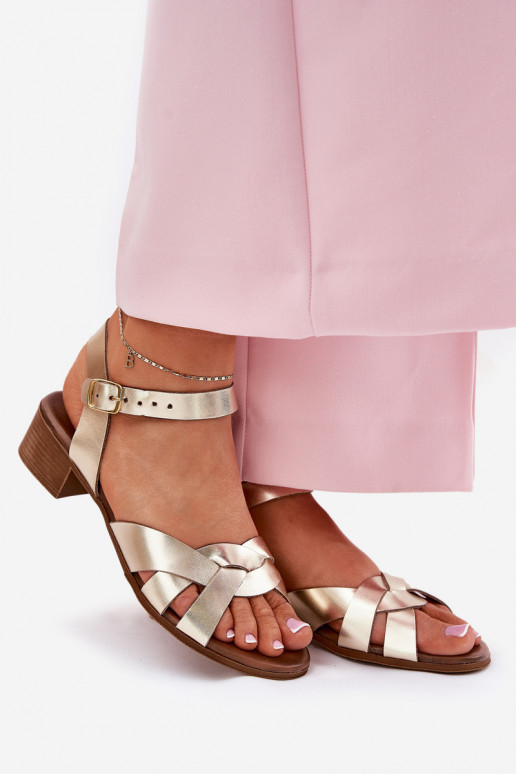 Dames sandalen Op Delicaatm Obcasie Zazoo 40372 gouden kleur