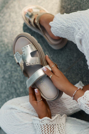 DamespantoffelsOpturalnej Skóry met platform Zazoo 40440 gouden kleur