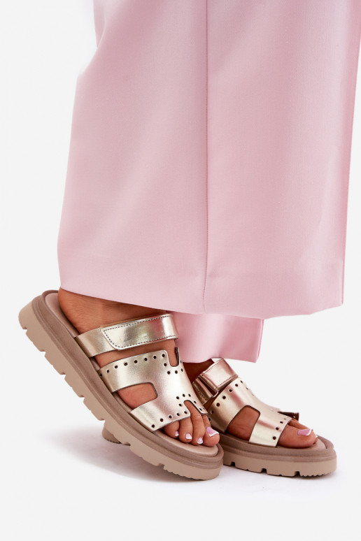 DamespantoffelsOpturalnej Skóry met platform Zazoo 40440 gouden kleur DamespantoffelsOpturalnej Skóry met platform Zazoo 40440 gouden kleur