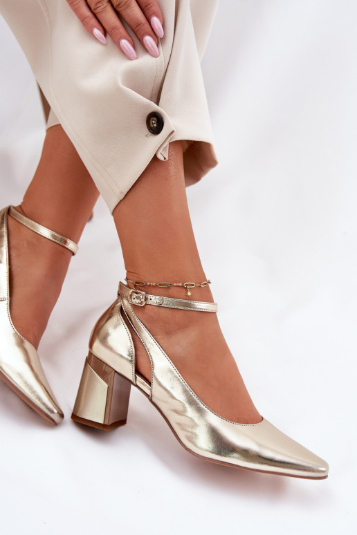 Leer Schoenen met hakken Het heeftciejka K6816-25 gouden kleur Leer Schoenen met hakken Het heeftciejka K6816-25 gouden kleur