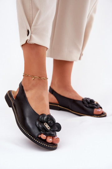Leren platte sandalen met ornamenten CheBello 4642 zwarte kleur 2