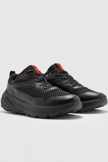 Dames sportieve trekking- en bergschoenen SPEED HIKER 4F 4FINMM00FOTSF033-20S zwarte kleur