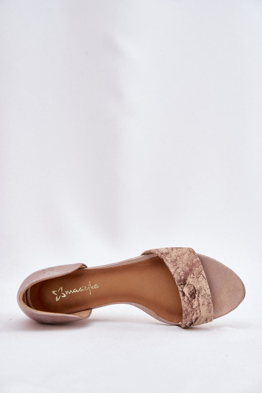 Dames sandalen Het heeftciejka 01971-71 gouden kleur Dames sandalen Het heeftciejka 01971-71 gouden kleur