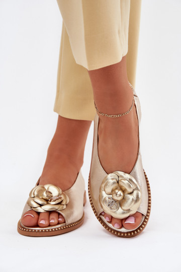 Leren platte gouden sandalen met ornamenten CheBello 4642 2